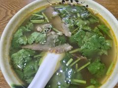 -黄阿姨锅贴大王(万航渡路店)