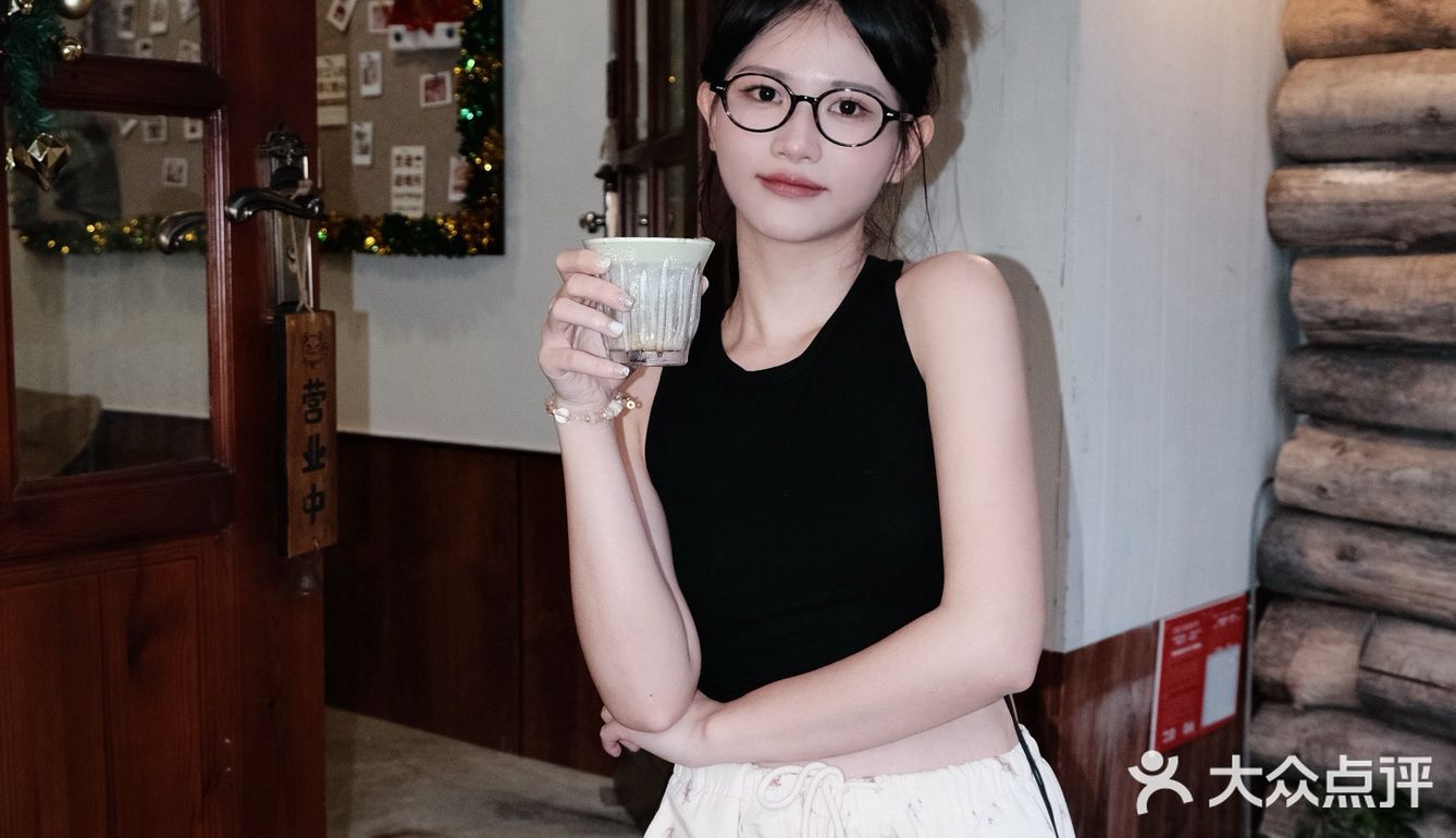 给大家找到圣诞🎄月可以来喝的海口下午茶
