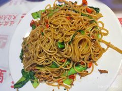 -堂瓦里·33年传统赣菜(第一街区店)