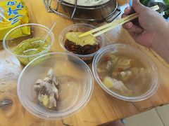 -威邵鸡煲(西华路总店)