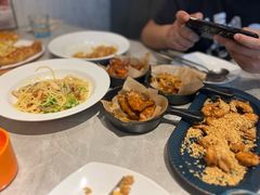 -必胜客(尹山湖歌林公园店)