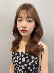 -苑苑发型设计