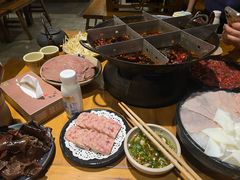-白乐天毛肚火锅馆(南滨路店)