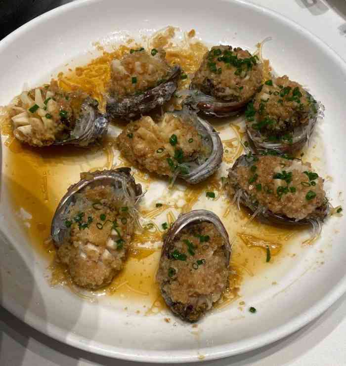 上座(扬帆店)-"团队聚餐选了一个海鲜店,本来以为马王堆都.