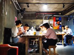 大堂-沪西老弄堂面馆(定西路店)