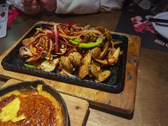 -吞鱼兽麻辣烤鱼(万达店)