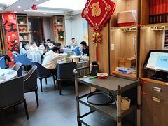 -有红鸡毛店·川菜(建设路店)