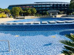 -上海滴水湖皇冠假日酒店