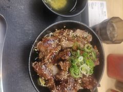-難波肉劇場