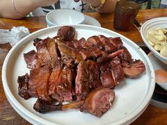 -老鼎万春卤菜(五代传承创始老店)