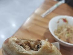 -王记肉火烧早餐中国店