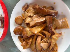 -老鼎万春卤菜(五代传承创始老店)