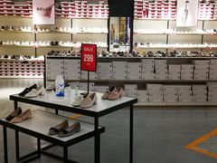 -砂之船奥莱(南京江宁店)