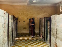 -吐斯廉屠杀博物馆