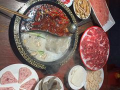 -黄家码头老火锅(解放碑旗舰店)