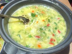 黄金鸡汤泡饭-川堂风·跷脚牛肉·乐山爆炒(宝山日月光店)