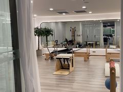 -英派斯健身旗舰店(海信国际中心馆)