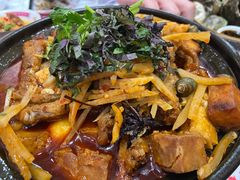 螺蛳鸭掌煲-金多鱼大排档·烤鱼·烧烤·宵夜(江南水都店)
