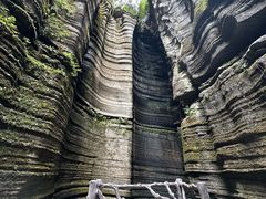 -梭布垭石林景区