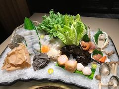 -余欢领鲜火锅(新街口店)
