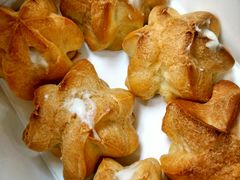 -天品味 一口吃榴莲泡芙