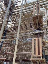 -PIPIKINGDOM皮皮王国欢乐号(欢乐海岸购物中心店)