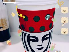 热太妃榛果糖脆拿铁-星巴克(苏州建屋店)
