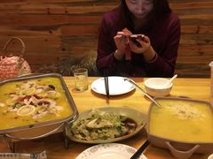 -乌镇那一年小院主题餐厅(甘泉西路店)