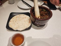 -聚友斋(陶瓷琉璃馆水晶街店)