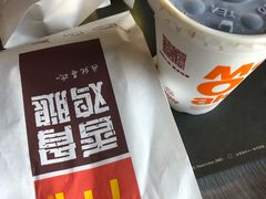 -麦当劳(常山服务区得来速店)