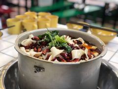 -晓彭肥肠鸡·泡椒鸡火锅(水木天地店)