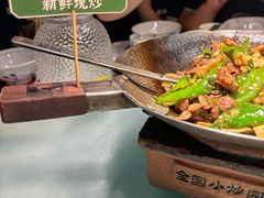 -费大厨辣椒炒肉(高铁吾悦广场店)