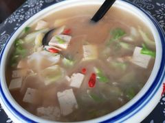 -八两八金·莱芜特色炒鸡(市南漳浦路店)