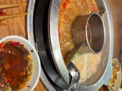 -佬土鹅肠火锅(解放路店)