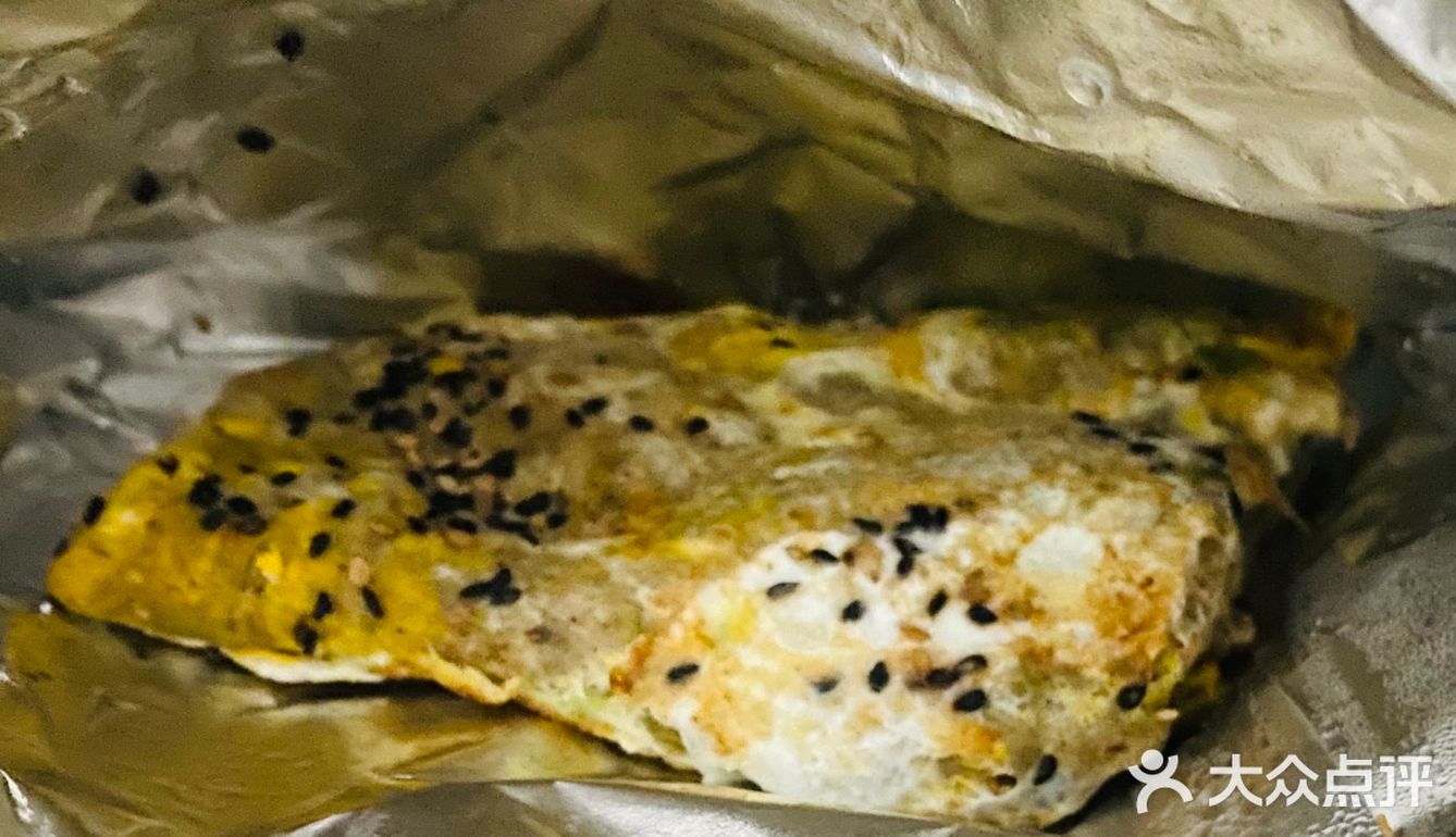 南楼煎饼确实味道不错，他家的大馄饨也可以呀
