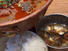 -成都你六姐·牛肉冒菜(上海环宇荟店)