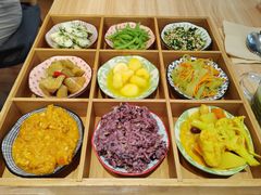 -轻蔬不用等·素食(江苏路店)