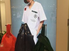 -梅龙镇广场