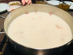-捞王锅物料理(上海世茂广场店)