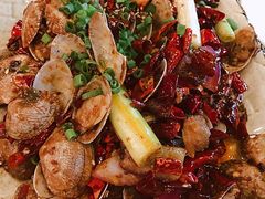 香辣花甲-临界音乐酒馆·小龙虾·江湖菜(华熙LIVE·鱼洞店)