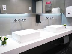 -奔驰北京极光星徽(四元桥店)