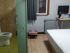 -蓝凯宾馆(和平西桥地铁站店)