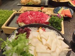 -湊湊火锅·茶憩(打浦桥日月光店)