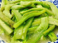 清炒丝瓜-新新湘菜馆(新中街二条店)