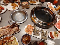 -黑金·寻焰自助百汇·烤肉·火锅(中街店)