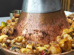 -老佛爷铜炉蛙锅(挂绿店)