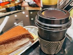 咖啡拿铁-Awfully Chocolate(来福士广场店)