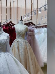 -Color卡诺婚纱礼服馆(南京严选店)