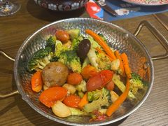 黄油焗烤有机蔬菜-卢布里西餐厅(总店)