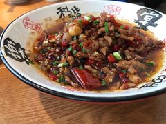 陈坛辣椒肉炒肉-彭厨(武陵源店)